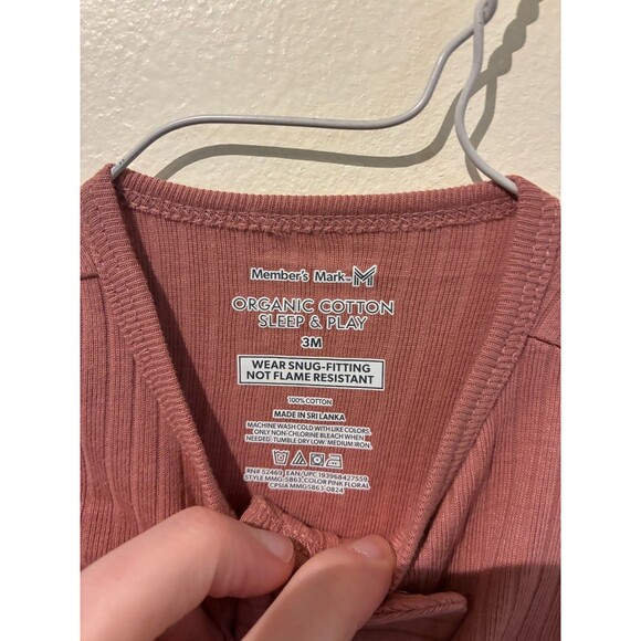 NWOT Member's Mark Dark Pink 100% Organic Cotton Sleeper - 3M - Picture 3 of 3